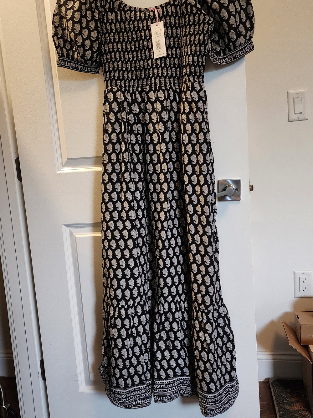NWT Vineyard Vines Black and Cream Maxi Dress